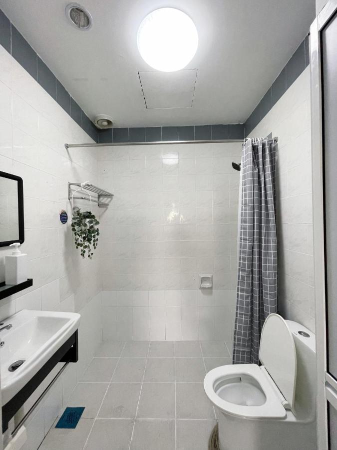1 Bedroom Apartment, Melaka Cbd Town Center- Hosted By Private Locals Resident, Balcony With City Skyline View Or Seaview, Opposite Malls, Tv Box, 5 Minutes To Jonker Street, 말라카 외부 사진