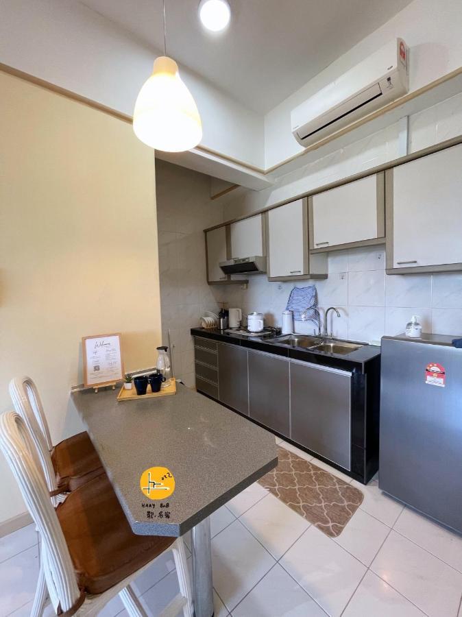 1 Bedroom Apartment, Melaka Cbd Town Center- Hosted By Private Locals Resident, Balcony With City Skyline View Or Seaview, Opposite Malls, Tv Box, 5 Minutes To Jonker Street, 말라카 외부 사진