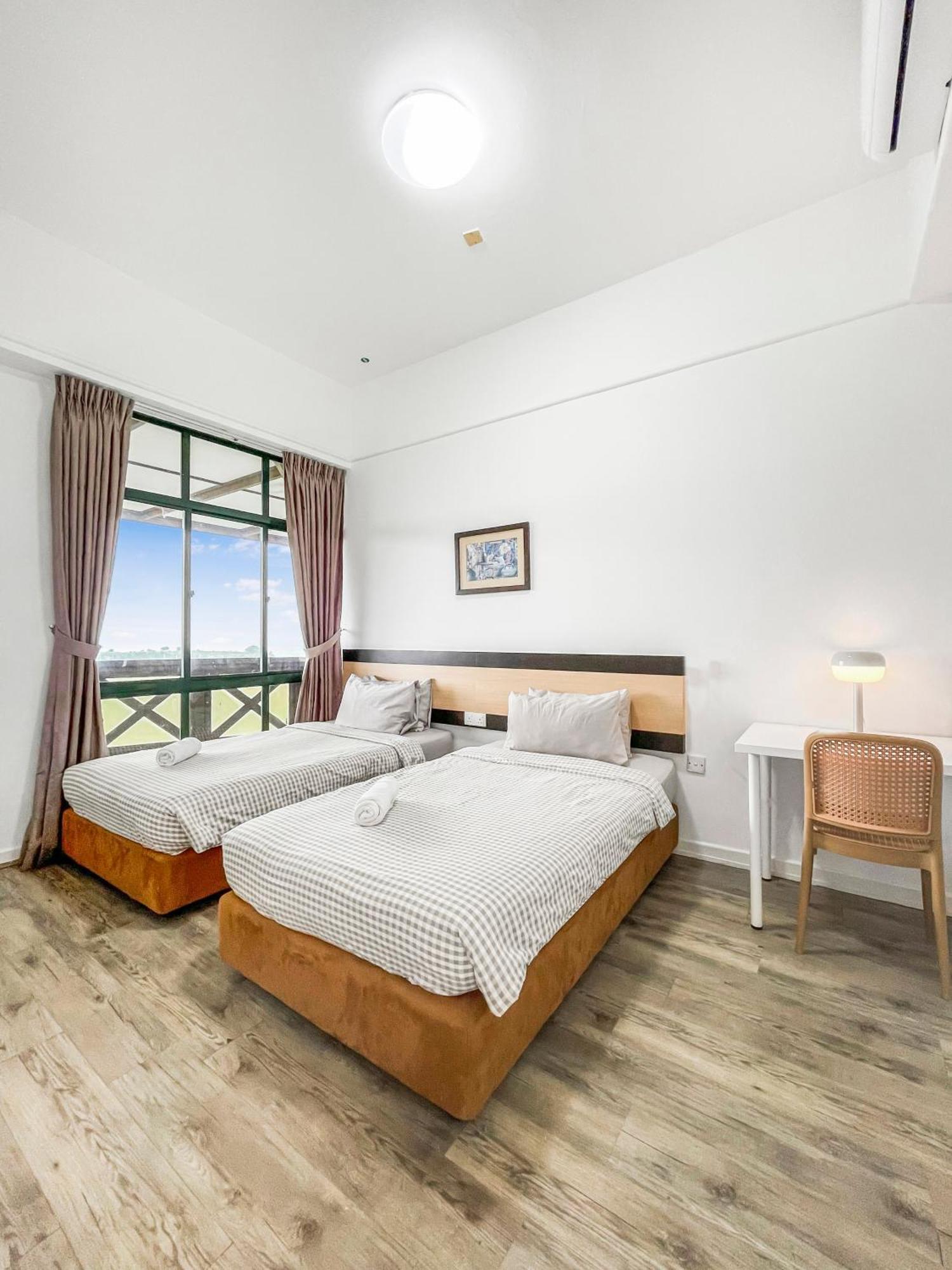 1 Bedroom Apartment, Melaka Cbd Town Center- Hosted By Private Locals Resident, Balcony With City Skyline View Or Seaview, Opposite Malls, Tv Box, 5 Minutes To Jonker Street, 말라카 외부 사진